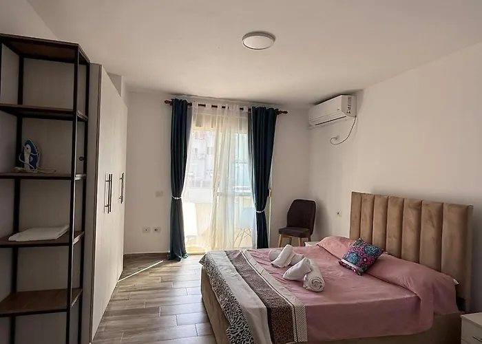 Cozy In Apartment Durrës